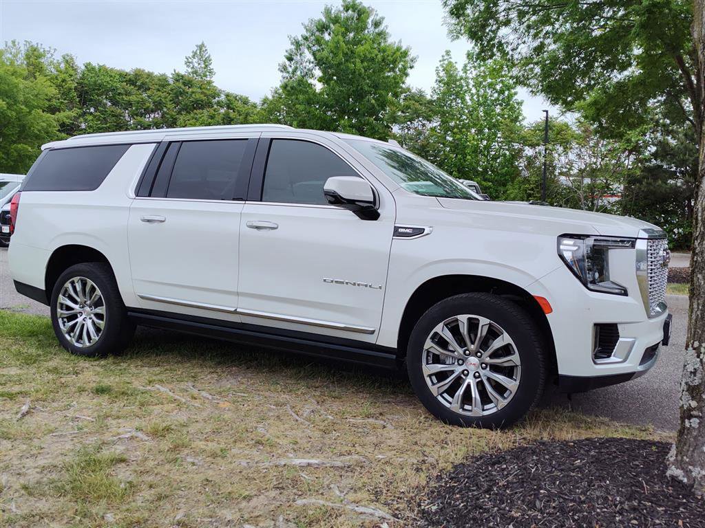 gmc yukon xl 2022 1GKS2JKL7NR166104 image gmc yukon xl 2022 1GKS2JKL7NR166104 image